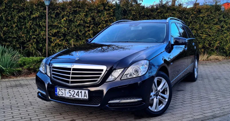 zachodniopomorskie Mercedes-Benz Klasa E cena 45900 przebieg: 197000, rok produkcji 2010 z Andrychów